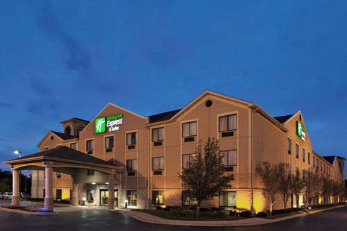 Holiday Inn Express Hotel & Suites - 5 days MINIMUM Reservation